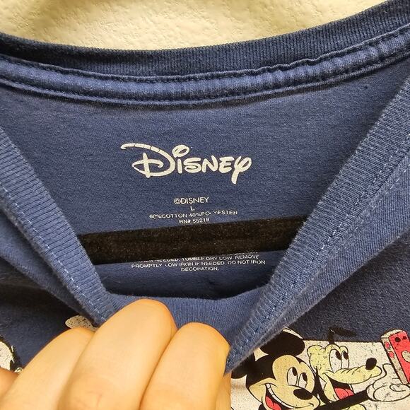 Disney Dual Sided Mickey and Friends Cropped Blue T-shirt Size Large - Picture 4 of 6
